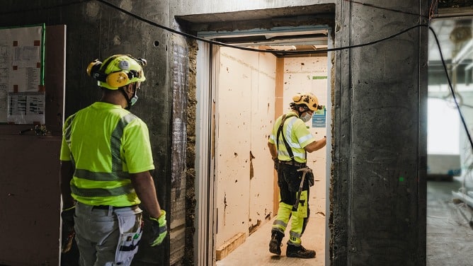 img_builders-elevators_668x376